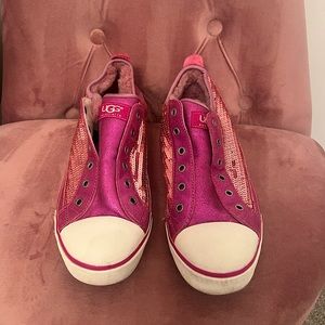 UGG Laela sneakers size 9